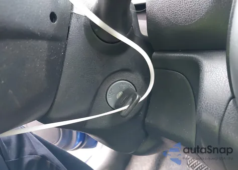 2014 Nissan Versa Note S Plus z USA, uszkodzony, nr VIN 3N1CE2CP2EL412985